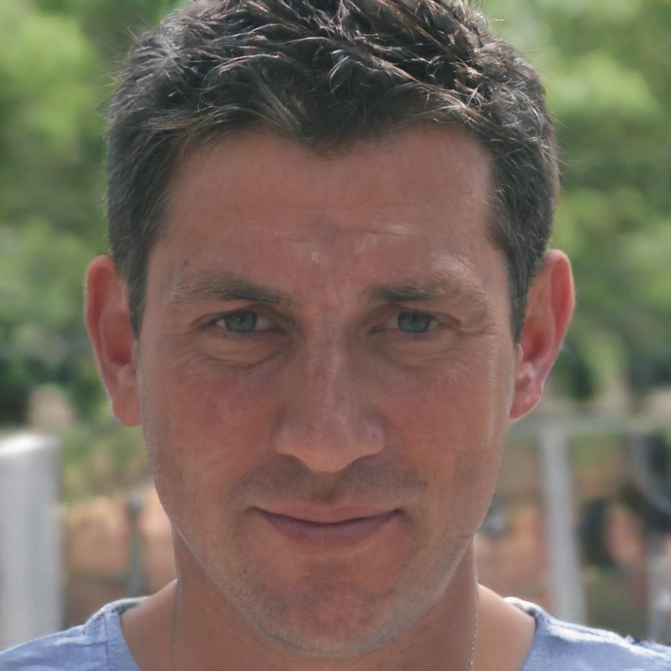 Portrait of Thanakrit Wongsiri, UI Designer